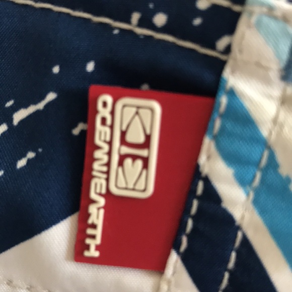 Men’s beach trunks - Picture 2 of 5